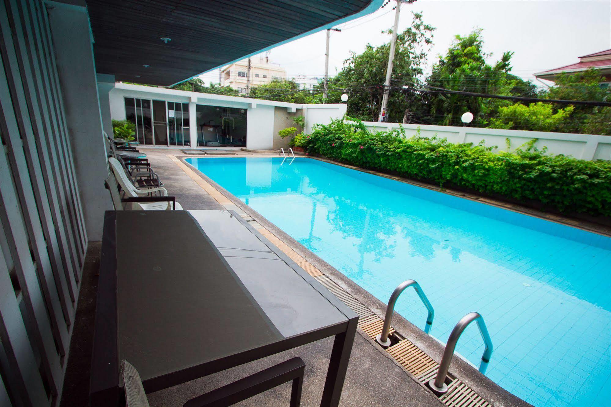 The Xp Bangkok Hotel Exterior foto